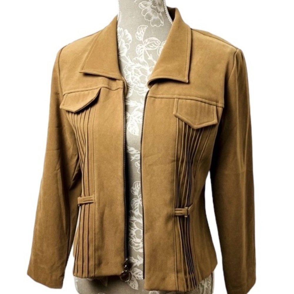 K  Petite Tan Jacket. Sz 4P.